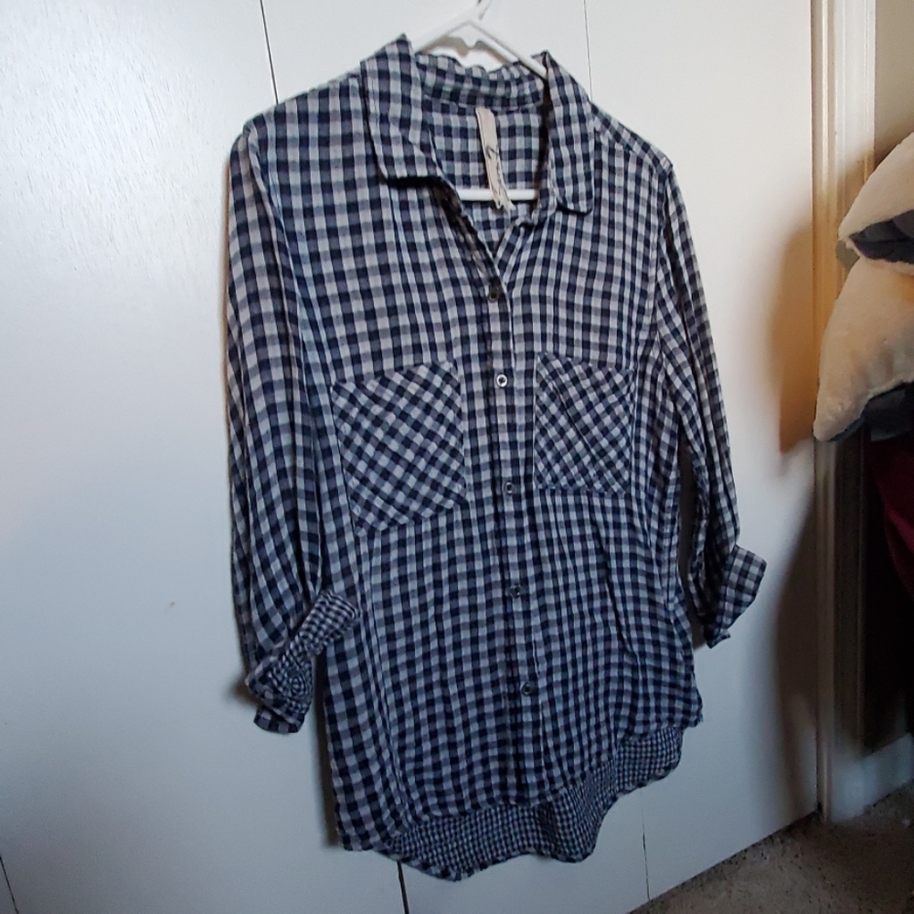 Seven7 plaid button up shirt
